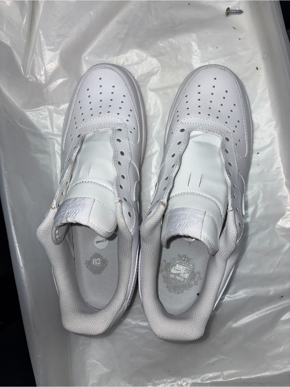 Air Force 1 - Picture 4 of 7